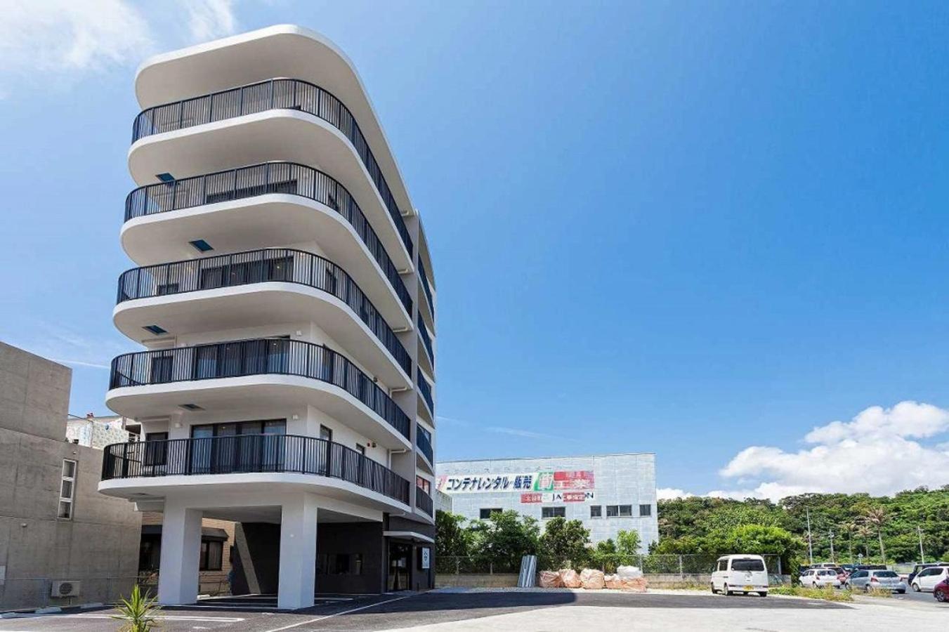 Breaky Hotel Chatan Exterior foto