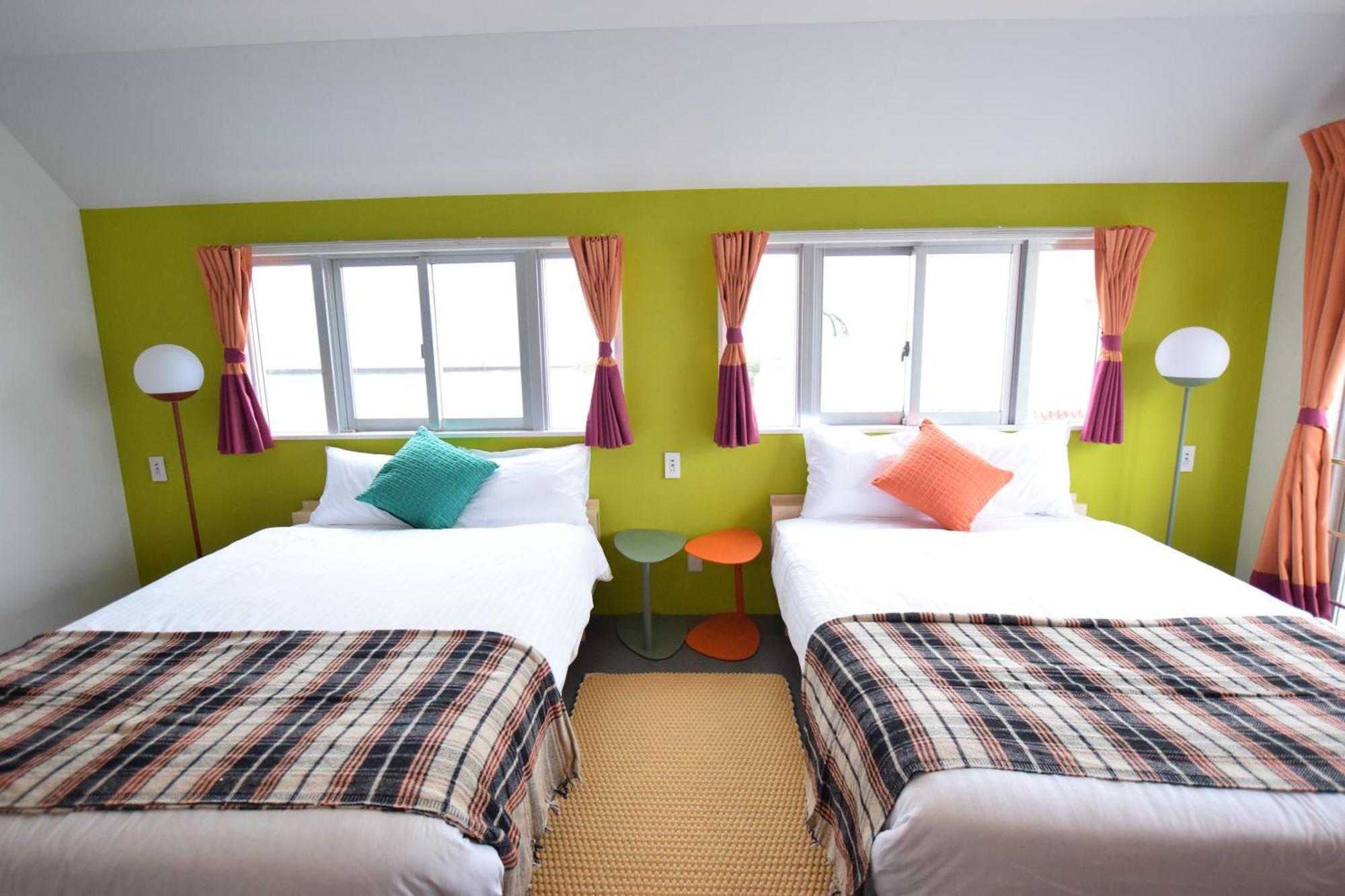 Breaky Hotel Chatan Exterior foto